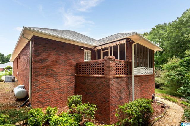 1538 HOLLY BERRY WAY, Anniston, AL 36207