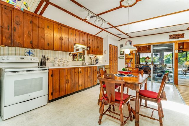 2400 West State Rd, Ashby, MA 01431