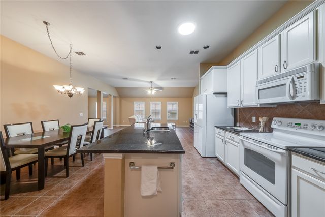 1307 Shinnecock Court, Fairview, TX 75069