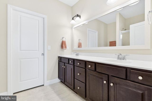 637 LITITZ RESERVE LN, Lititz, PA 17543