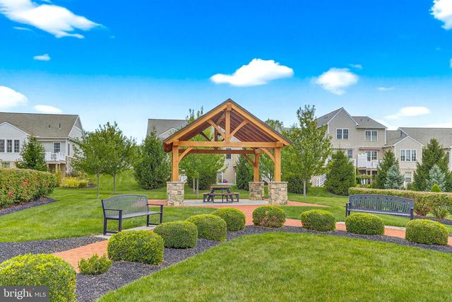 637 LITITZ RESERVE LN, Lititz, PA 17543