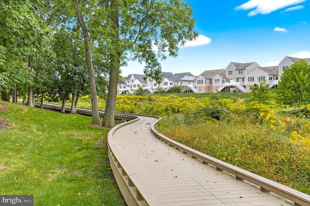 637 LITITZ RESERVE LN, Lititz, PA 17543