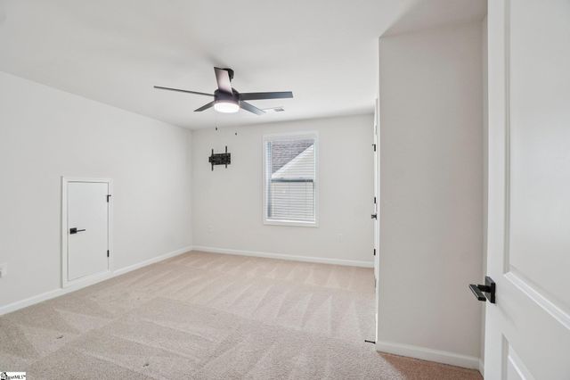 432 Jack Hunter Place, Woodruff, SC 29388