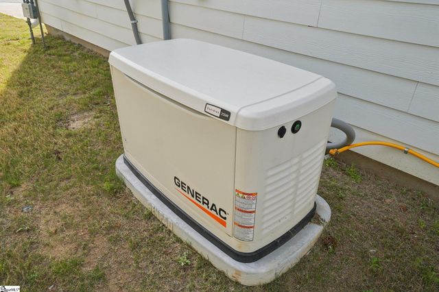 432 Jack Hunter Place, Woodruff, SC 29388