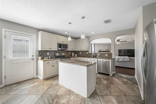917 Sanden Boulevard, Wylie, TX 75098