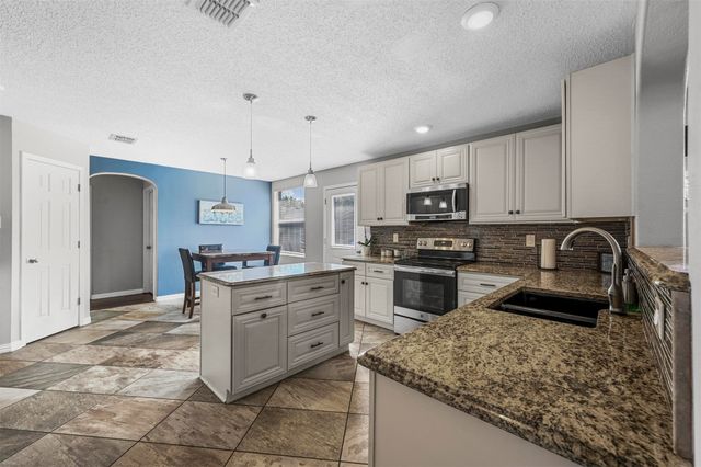 917 Sanden Boulevard, Wylie, TX 75098