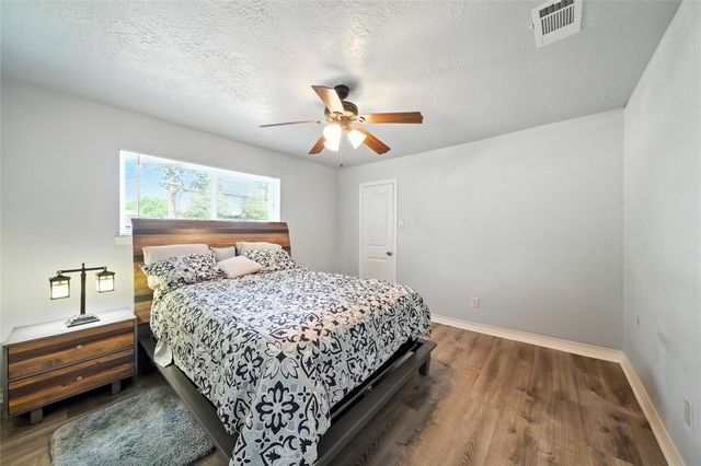 803 Bradwell Drive, Houston, TX 77062
