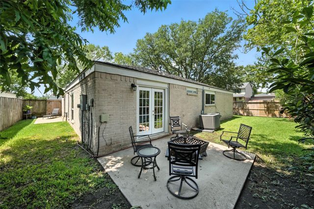 803 Bradwell Drive, Houston, TX 77062