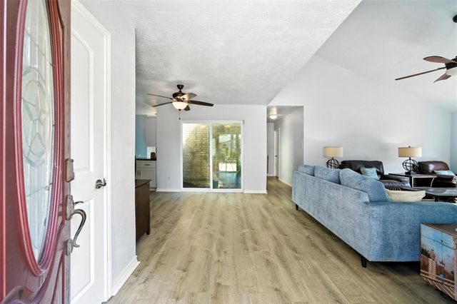803 Bradwell Drive, Houston, TX 77062