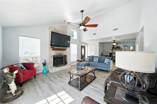 803 Bradwell Drive, Houston, TX 77062