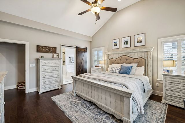 143 W Hester Rd, Cottontown, TN 37048