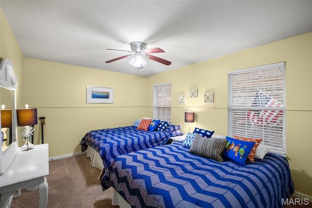 1355 S Lake Sherwood Drive, Marthasville, MO 63357