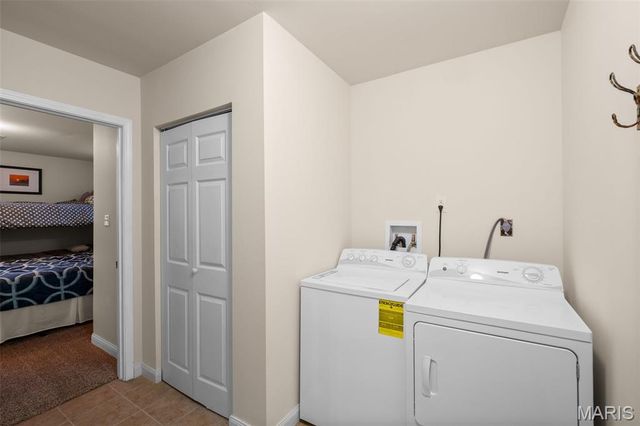 1355 S Lake Sherwood Drive, Marthasville, MO 63357