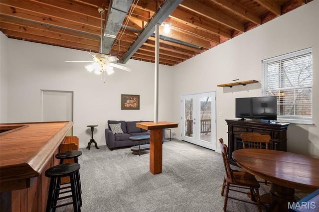 1355 S Lake Sherwood Drive, Marthasville, MO 63357