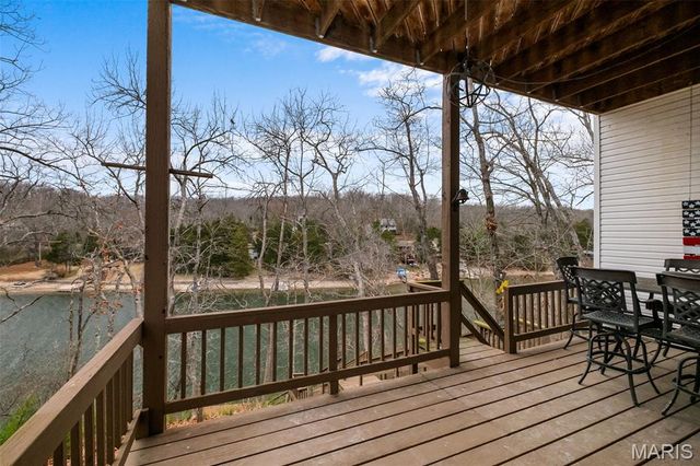 1355 S Lake Sherwood Drive, Marthasville, MO 63357