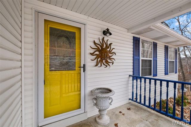 1355 S Lake Sherwood Drive, Marthasville, MO 63357