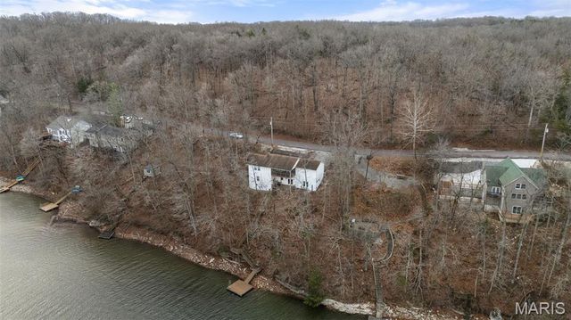 1355 S Lake Sherwood Drive, Marthasville, MO 63357