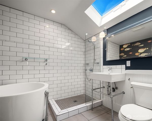 3141 Broadway E, Seattle, WA 98102