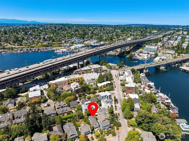 3141 Broadway E, Seattle, WA 98102