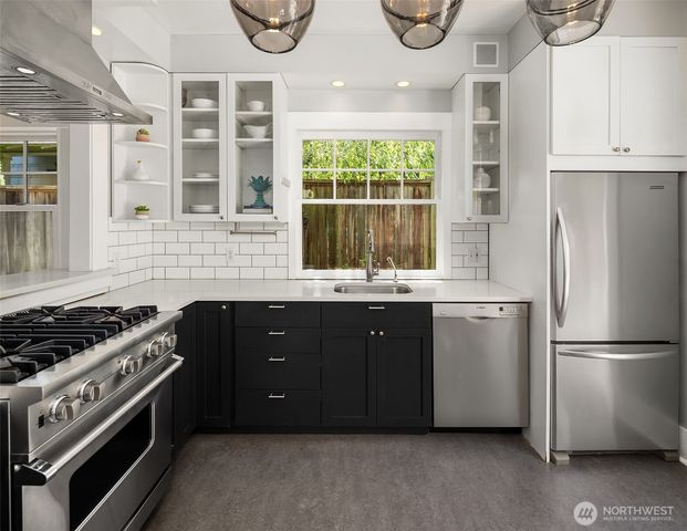 3141 Broadway E, Seattle, WA 98102