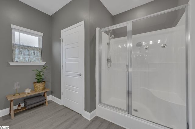 61 Woodcross Drive, Simpsonville, SC 29681