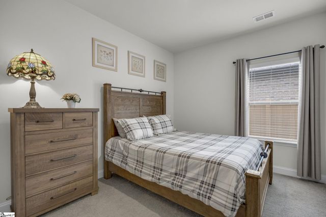 61 Woodcross Drive, Simpsonville, SC 29681