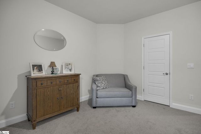 61 Woodcross Drive, Simpsonville, SC 29681