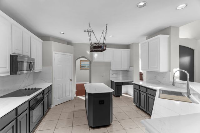 907 Ozark Drive, Allen, TX 75002