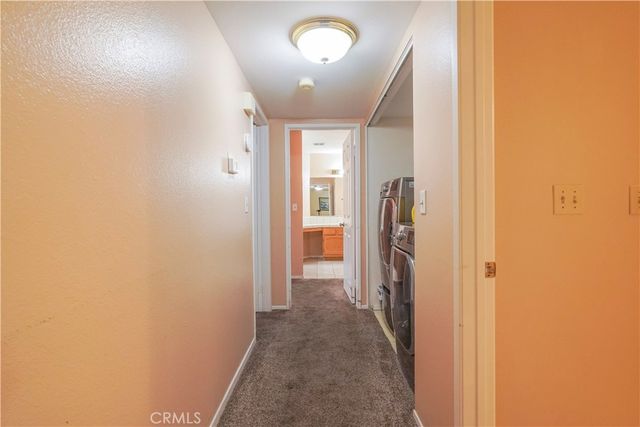 19273 Palm Way, Apple Valley, CA 92308