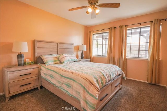 19273 Palm Way, Apple Valley, CA 92308