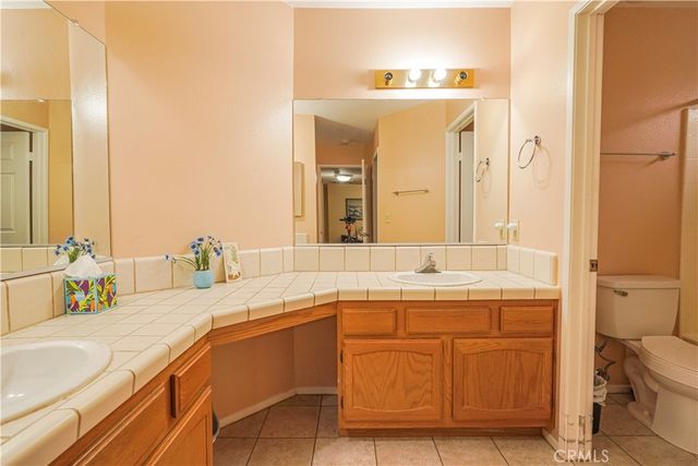 19273 Palm Way, Apple Valley, CA 92308