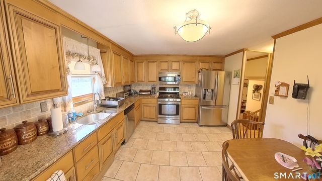 14 Shepard Road, West Hartford, CT 06110