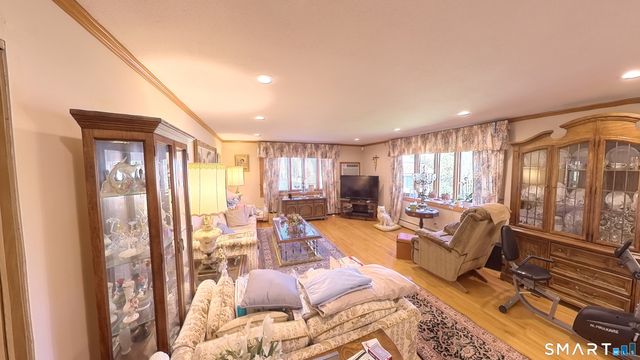 14 Shepard Road, West Hartford, CT 06110