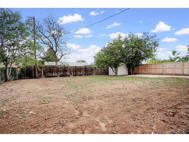 106 Emerald St, Broomfield, CO 80020