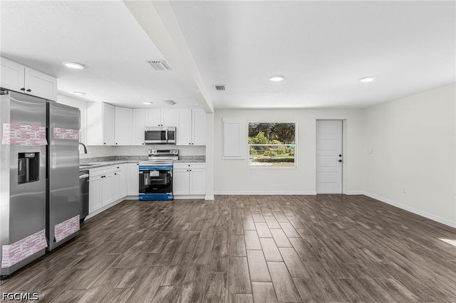2611 Harmony AVE, North Fort Myers, FL 33917
