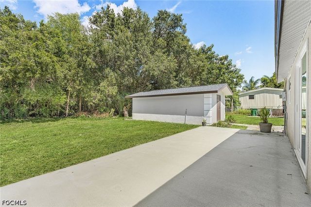 2611 Harmony AVE, North Fort Myers, FL 33917