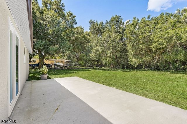 2611 Harmony AVE, North Fort Myers, FL 33917