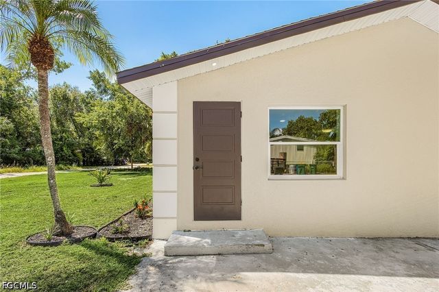 2611 Harmony AVE, North Fort Myers, FL 33917