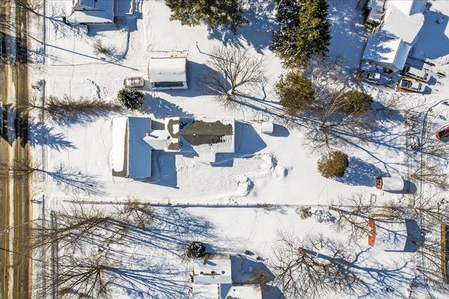 173 W Pine Street, Cedar Springs, MI 49319