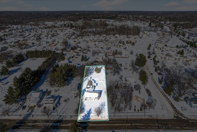 173 W Pine Street, Cedar Springs, MI 49319