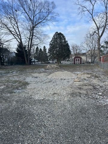 173 W Pine Street, Cedar Springs, MI 49319