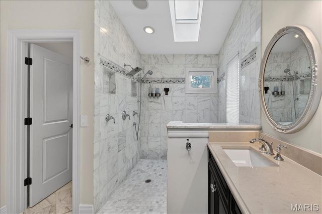 8125 Westmoreland Avenue, Clayton, MO 63105