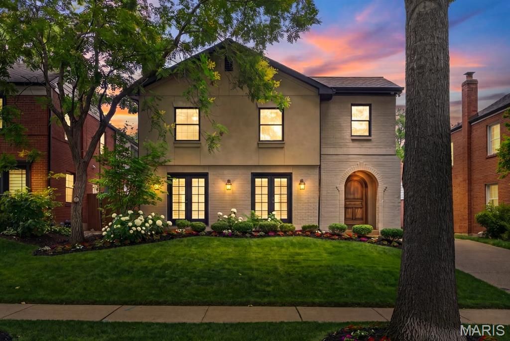 8125 Westmoreland Avenue, Clayton, MO 63105