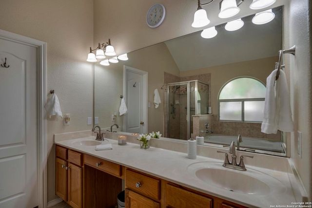 18719 Rogers Pass, San Antonio, TX 78258