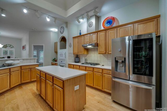 18719 Rogers Pass, San Antonio, TX 78258