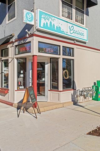 3542 Garfield Avenue 4, Minneapolis, MN 55408