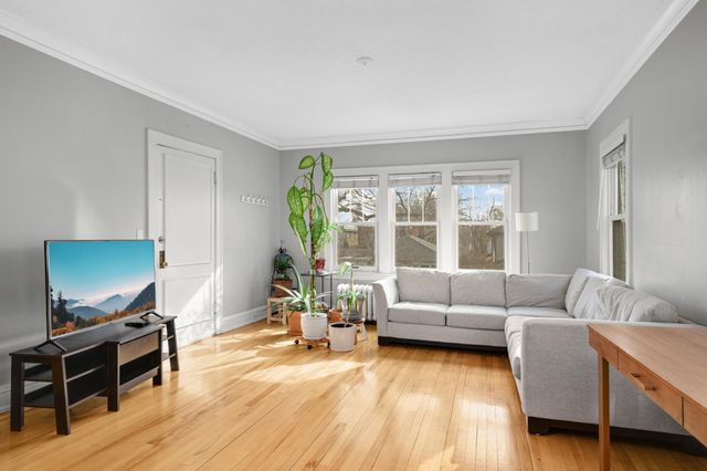 3542 Garfield Avenue 4, Minneapolis, MN 55408