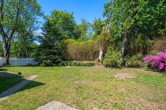 17 Myopia Road, Boston, MA 02136