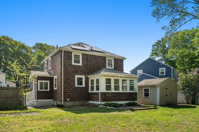 17 Myopia Road, Boston, MA 02136