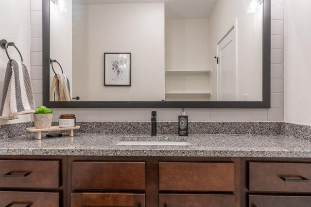 5955 S Farm Road 163 209b, Springfield, MO 65810